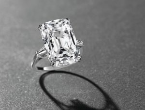 Diamond engagement ring